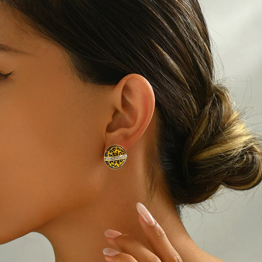 2025 New Arrival Enamel Leopard Clip on Earrings for Women High-quality Rhinestone Geometric Round Dome Stud Jewelry Accessories